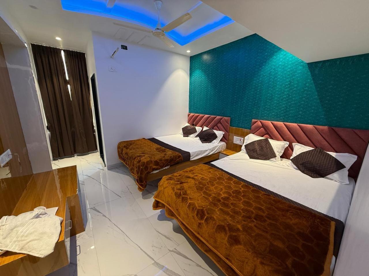 Hotel Madhuban Aurangābād Esterno foto