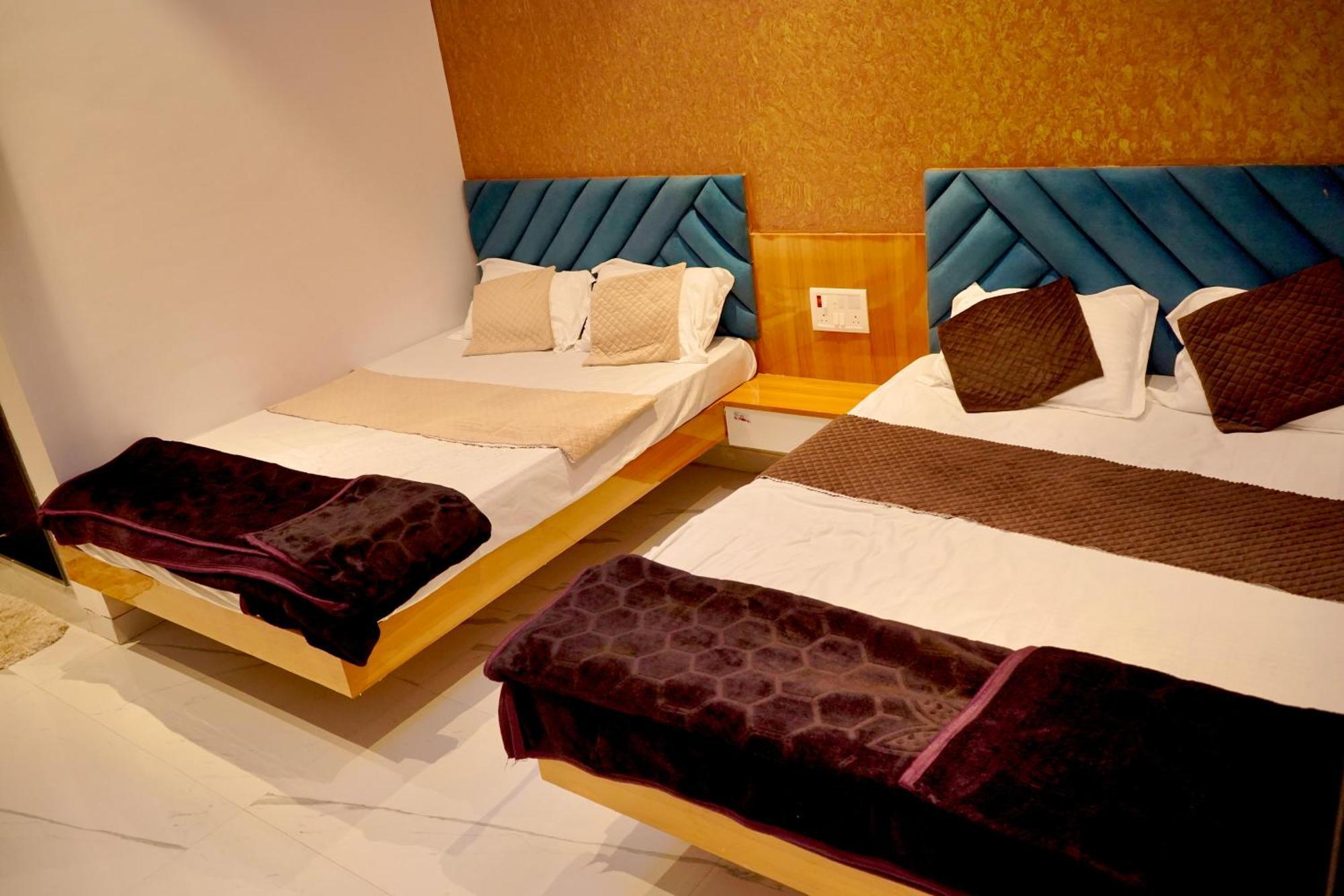 Hotel Madhuban Aurangābād Esterno foto